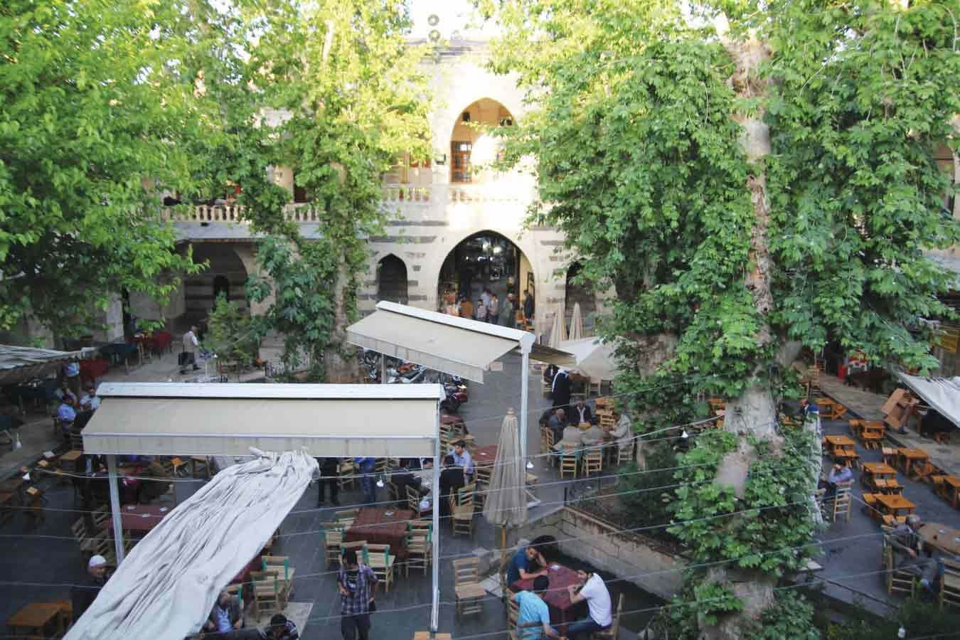 Gümrük Hanı